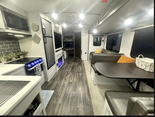 2021 KEYSTONE ULTRA LITE TOW  MARILYN13