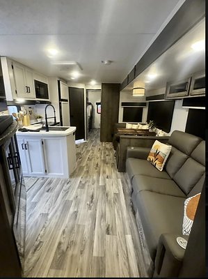 2024 VENTURE TOWING STELLA11