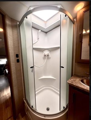 2021 THOR FULL SLIDE OUT  HARMONY40