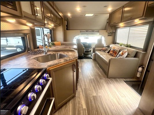 2021 THOR FULL SLIDE OUT  HARMONY27