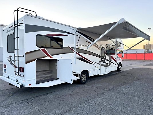 2021 THOR FULL SLIDE OUT  HARMONY10